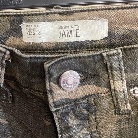 Topshop Moto Camouflage High Rise Skinny Stretch Pants - Picture 5 of 9